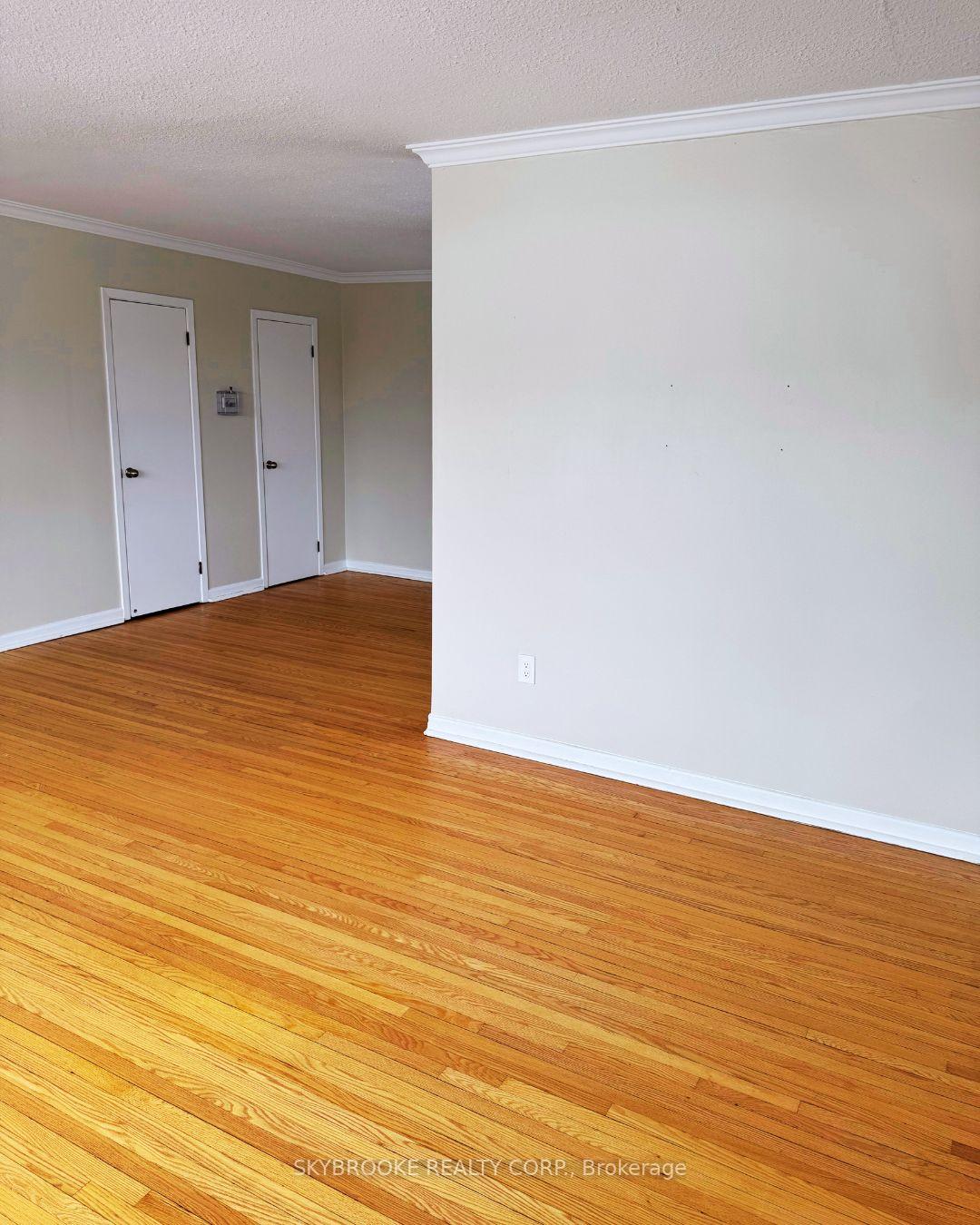 Photo 4 of Unit 1B, 5906 King Road, King, Nobleton — HOMEH
