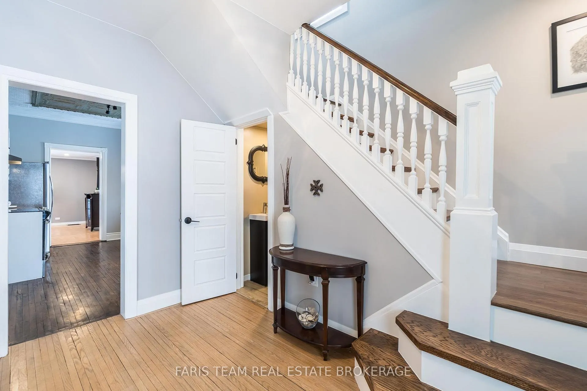 Photo 4 of 452 Hannah Street, Midland — HOMEH