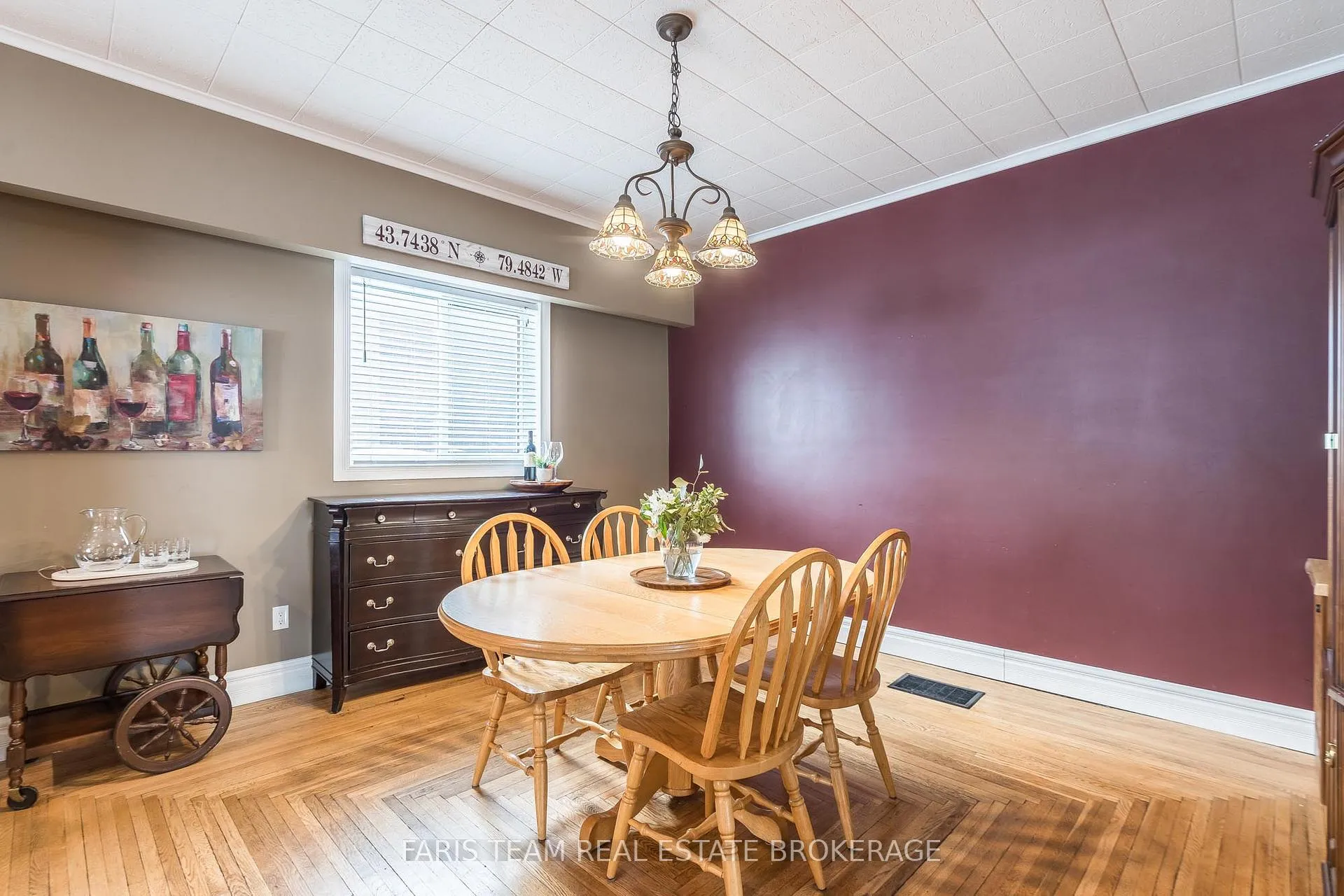 Photo 11 of 452 Hannah Street, Midland — HOMEH
