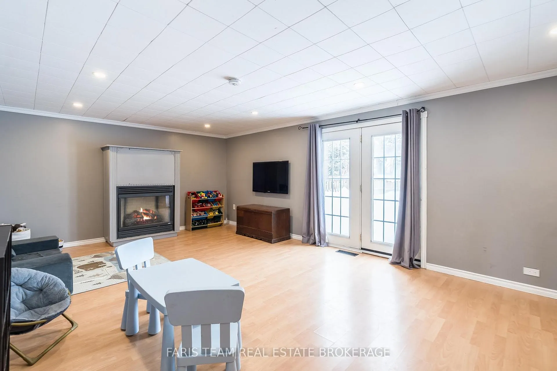 Photo 16 of 452 Hannah Street, Midland — HOMEH