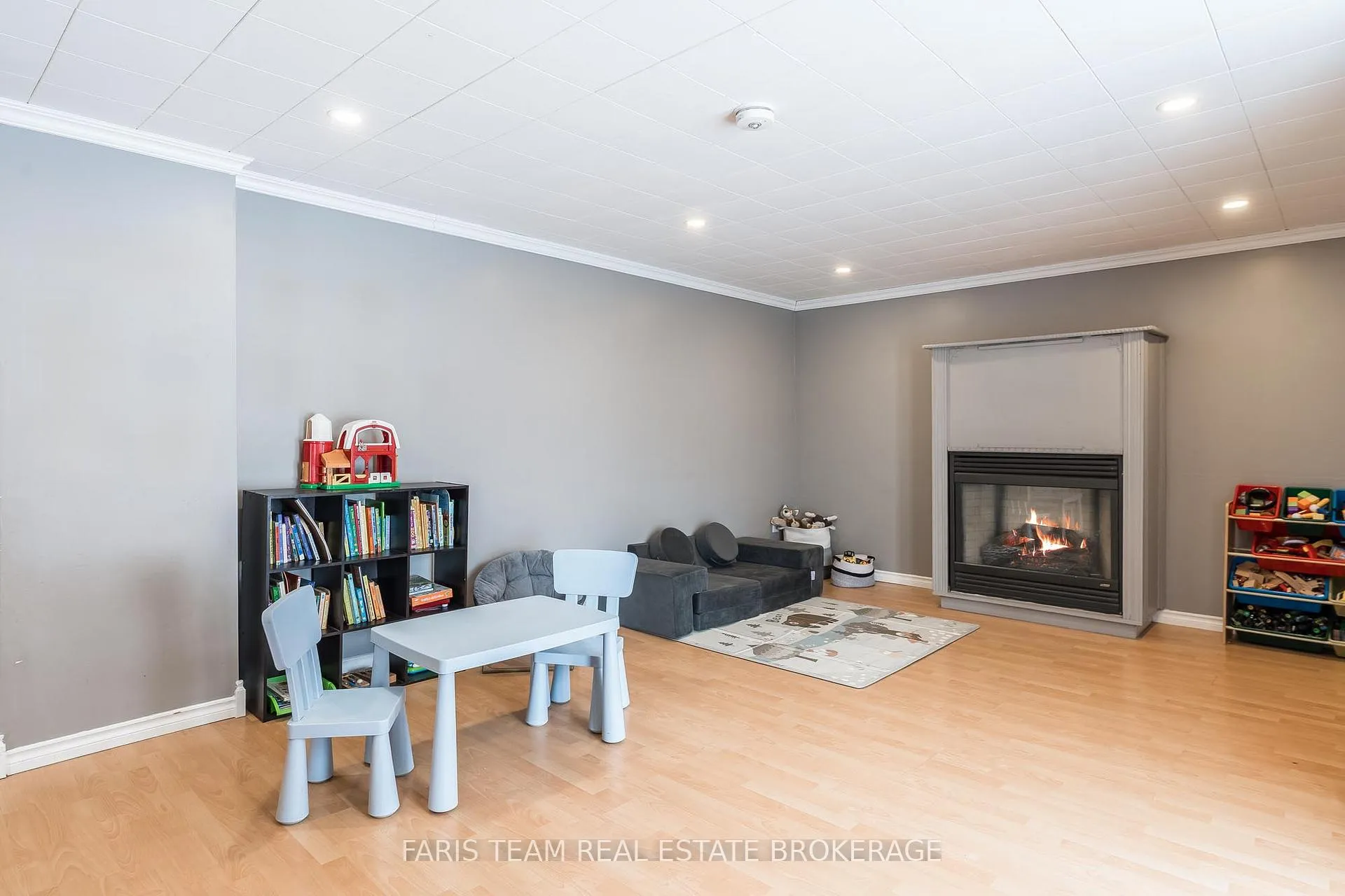 Photo 17 of 452 Hannah Street, Midland — HOMEH