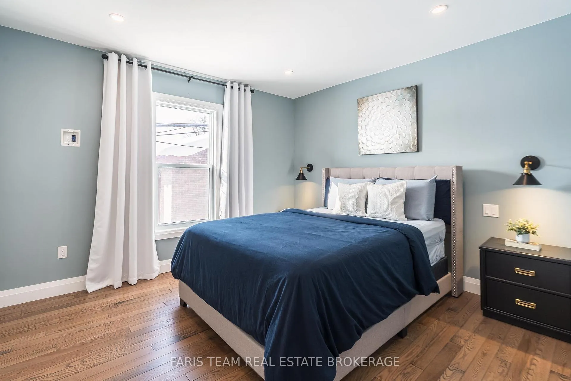 Photo 22 of 452 Hannah Street, Midland — HOMEH