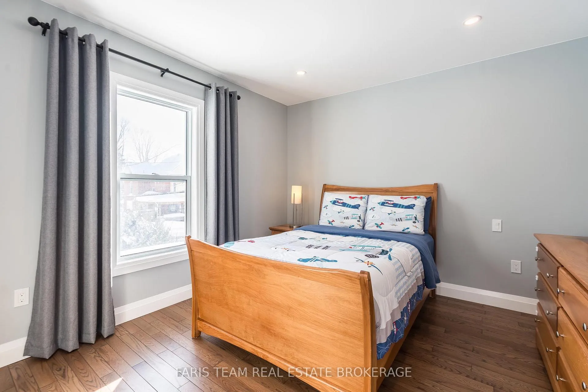 Photo 24 of 452 Hannah Street, Midland — HOMEH