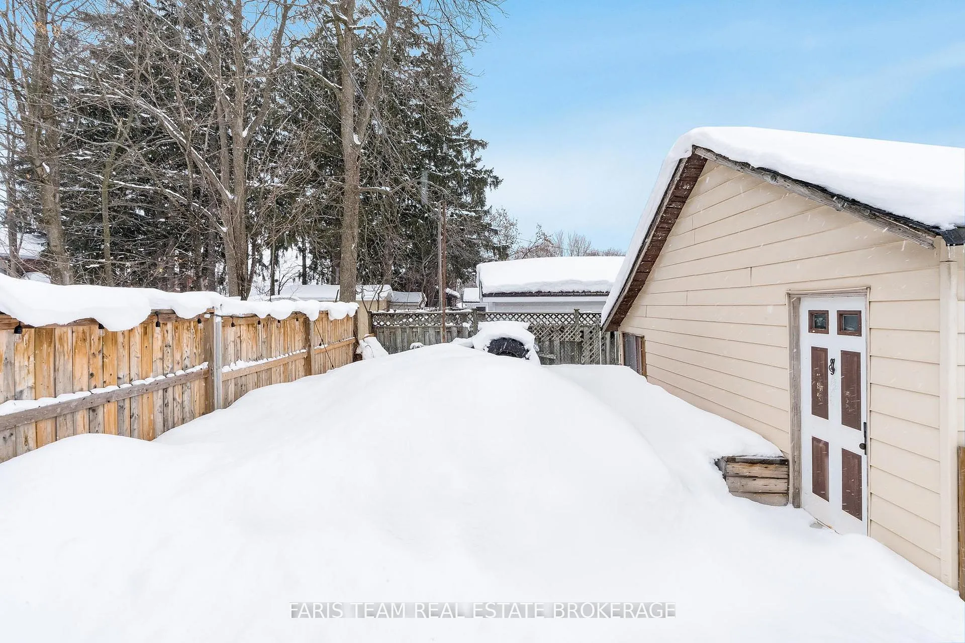 Photo 42 of 452 Hannah Street, Midland — HOMEH