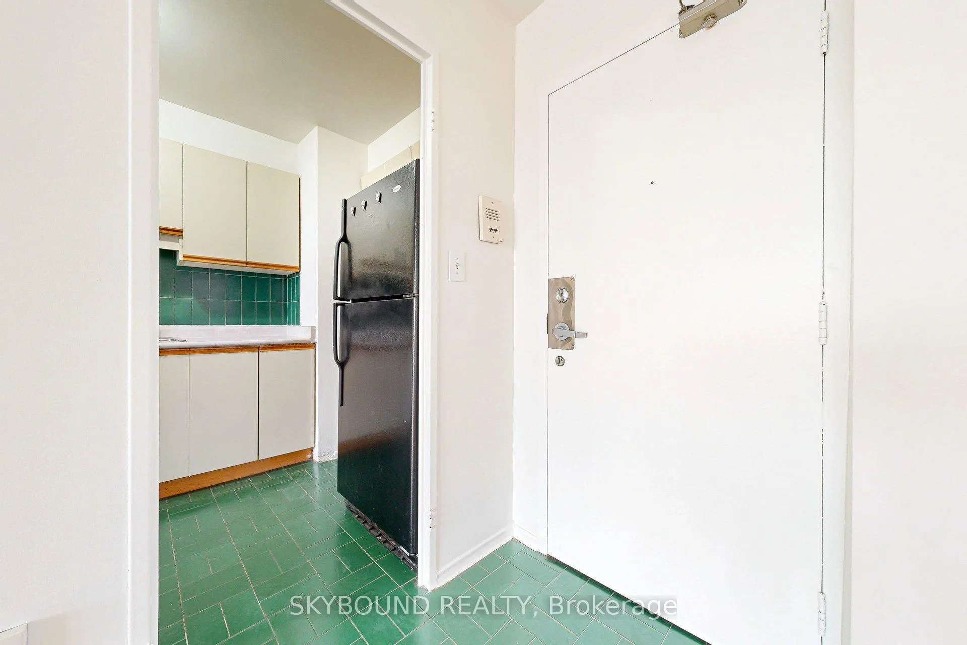 Photo 11 of Unit 2306, 1 Massey Square, Toronto, Crescent Town — HOMEH