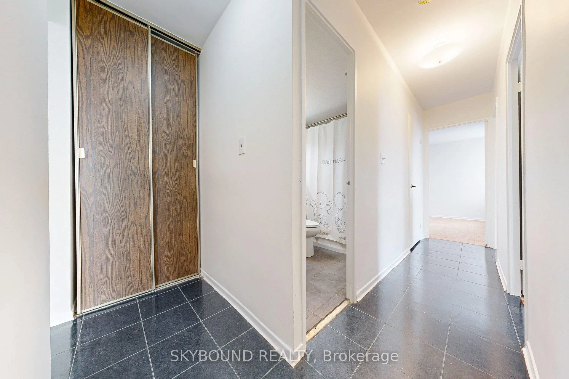 Photo 15 of Unit 2306, 1 Massey Square, Toronto, Crescent Town — HOMEH