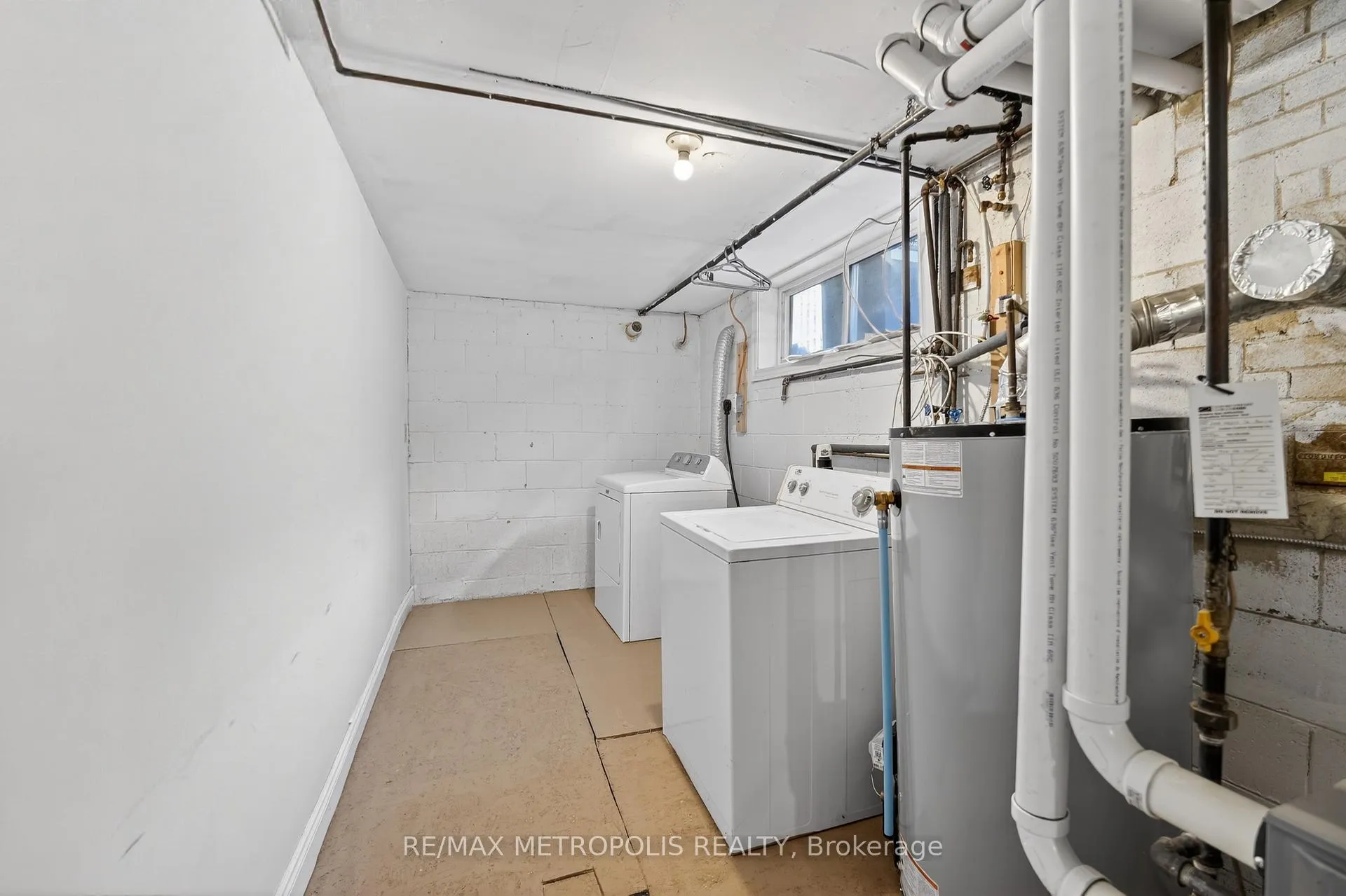 Photo 10 of Unit Bsmt, 266 Napier Street, Barrie, Codrington — HOMEH