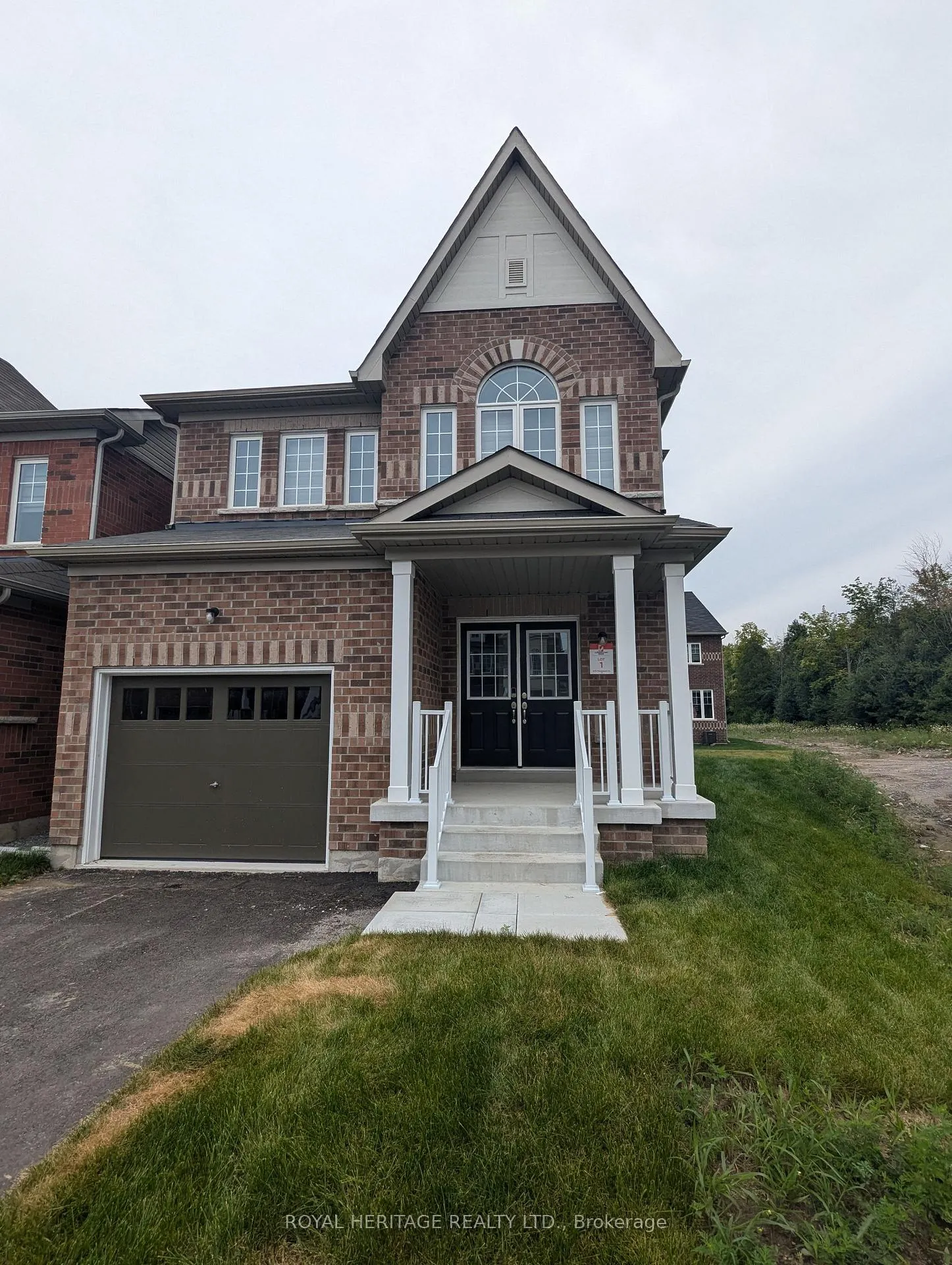 Photo 1 of 676 Fleetwood Drive, Oshawa, Eastdale — HOMEH