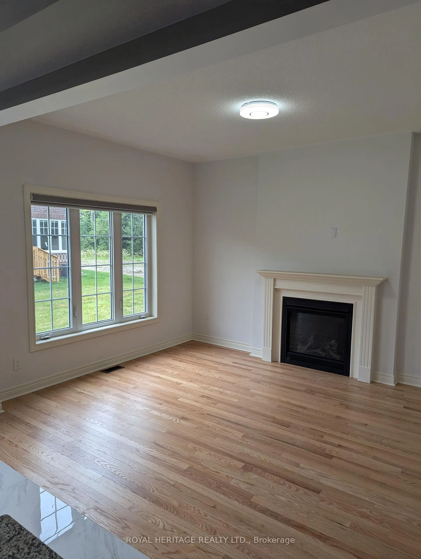 Photo 6 of 676 Fleetwood Drive, Oshawa, Eastdale — HOMEH