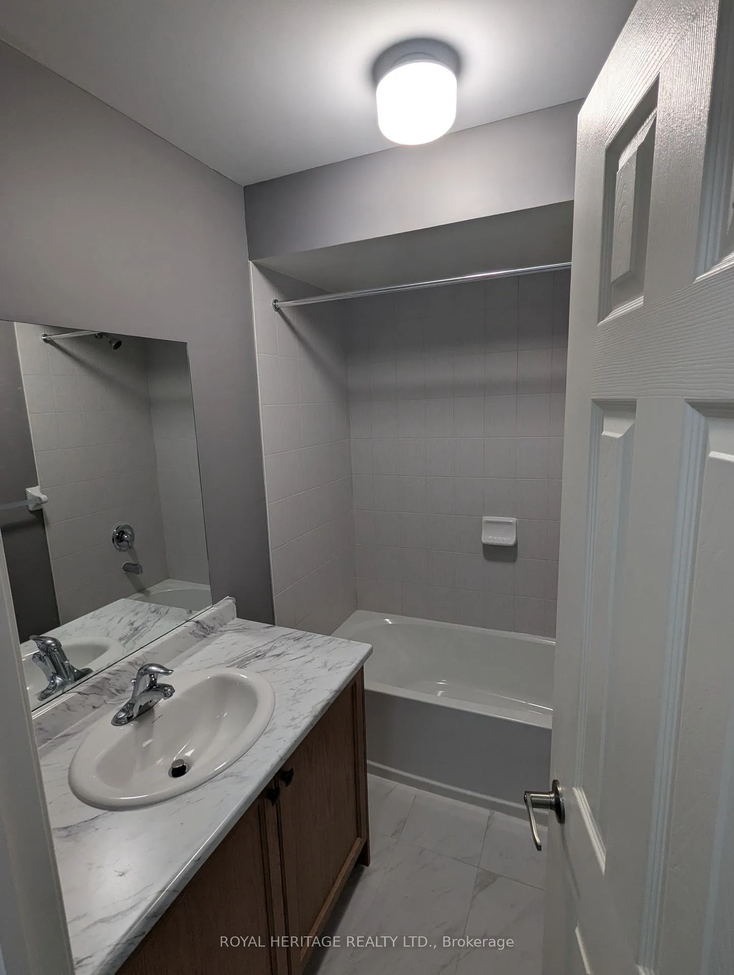 Photo 20 of 676 Fleetwood Drive, Oshawa, Eastdale — HOMEH