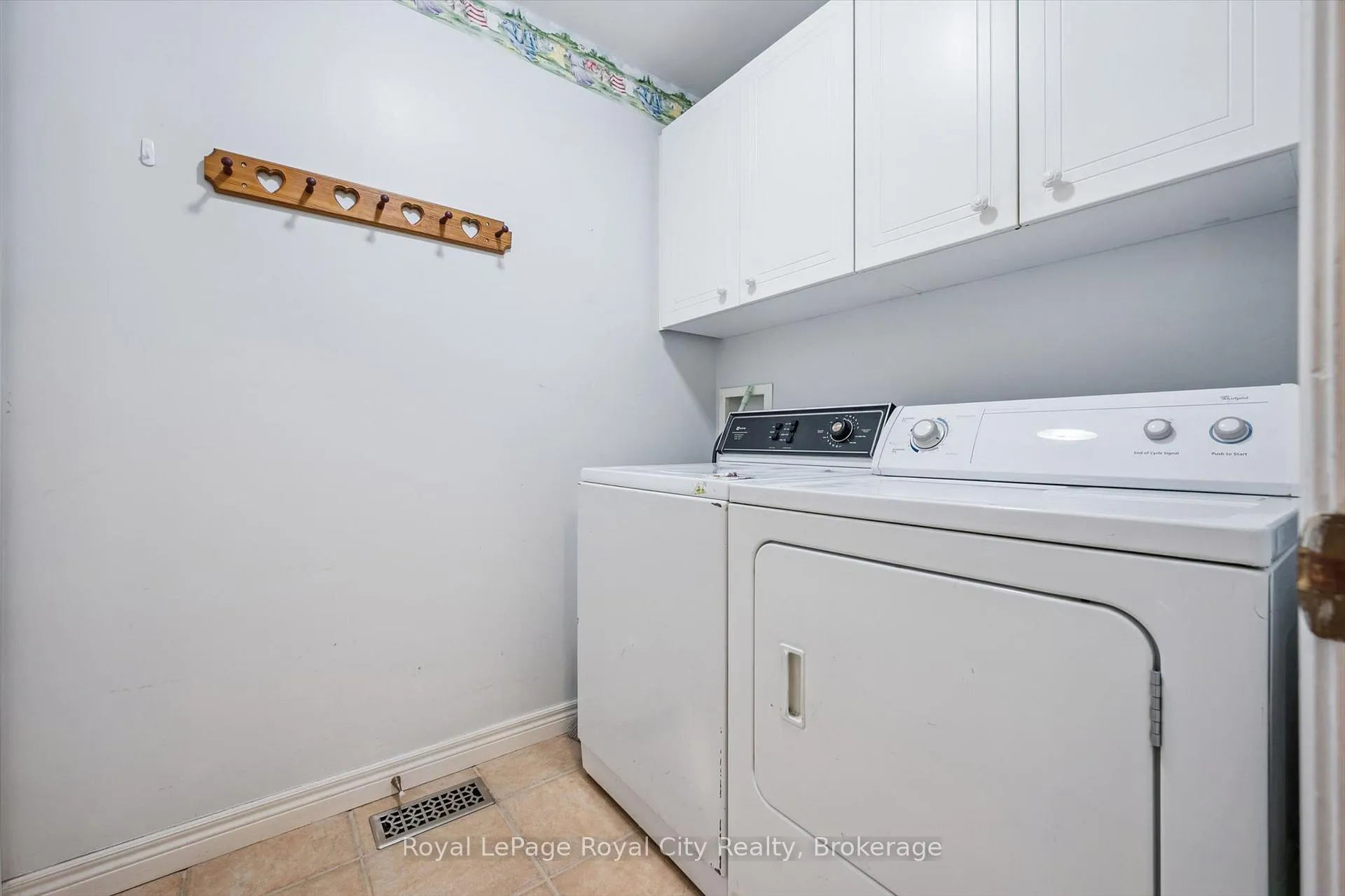 Photo 36 of 133 Riverwalk Place, Guelph/Eramosa, Rockwood — HOMEH