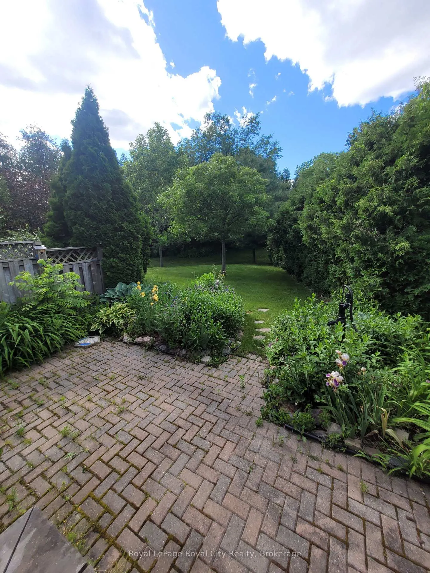 Photo 53 of 133 Riverwalk Place, Guelph/Eramosa, Rockwood — HOMEH