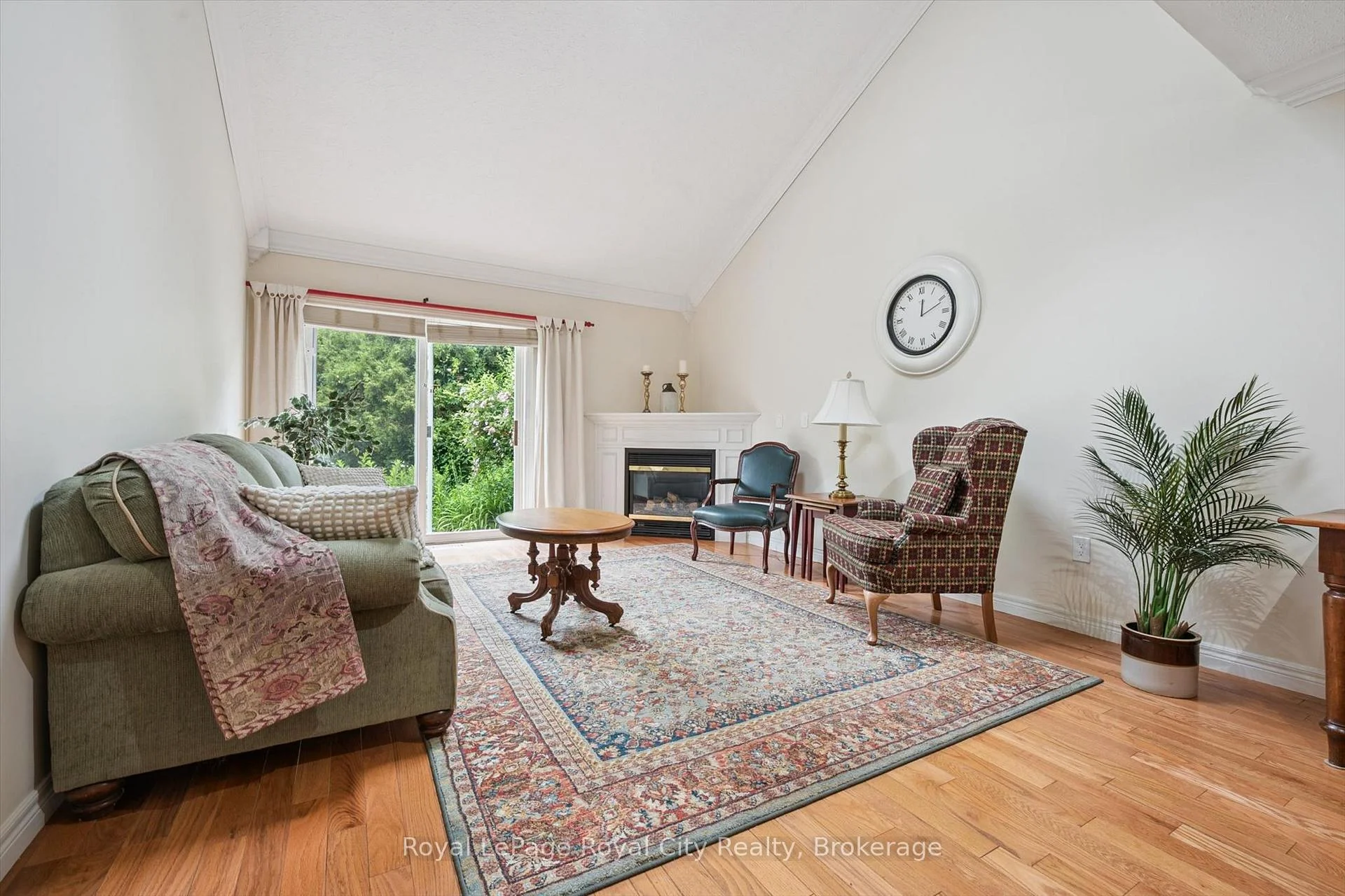 Photo 14 of 133 Riverwalk Place, Guelph/Eramosa, Rockwood — HOMEH