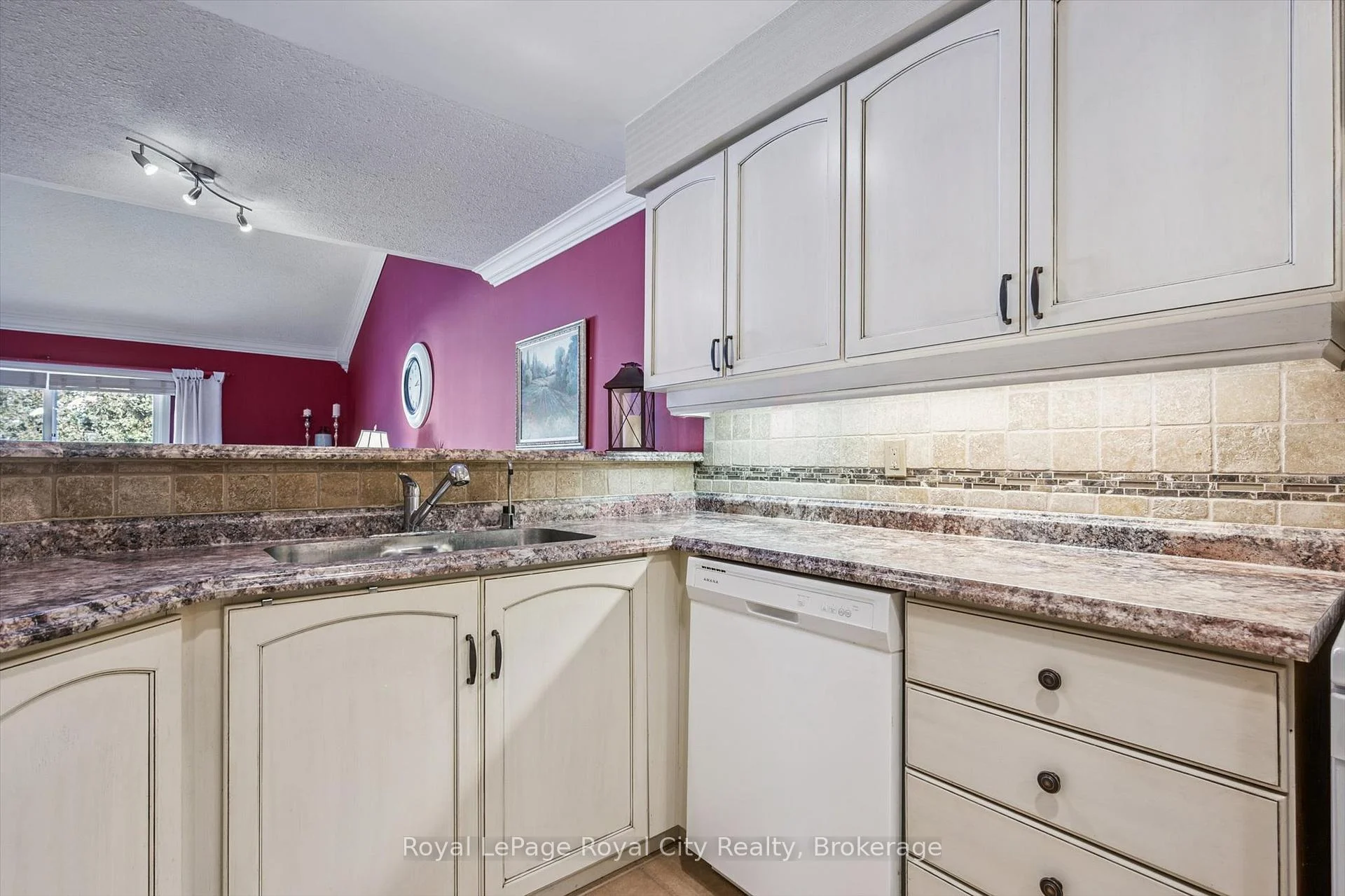 Photo 29 of 133 Riverwalk Place, Guelph/Eramosa, Rockwood — HOMEH