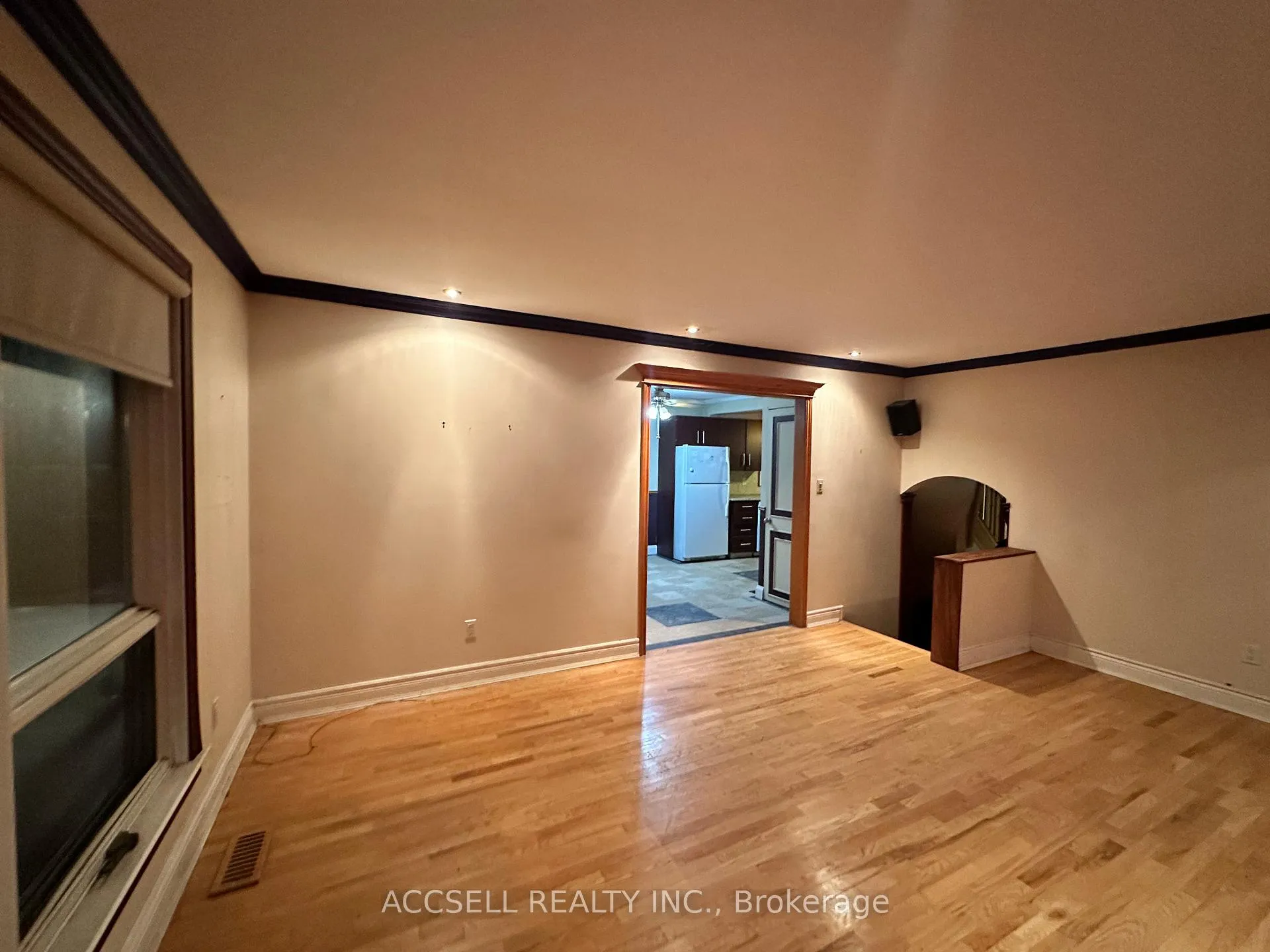 Photo 11 of 58 Clegg Street S, Ottawa, Ottawa East — HOMEH