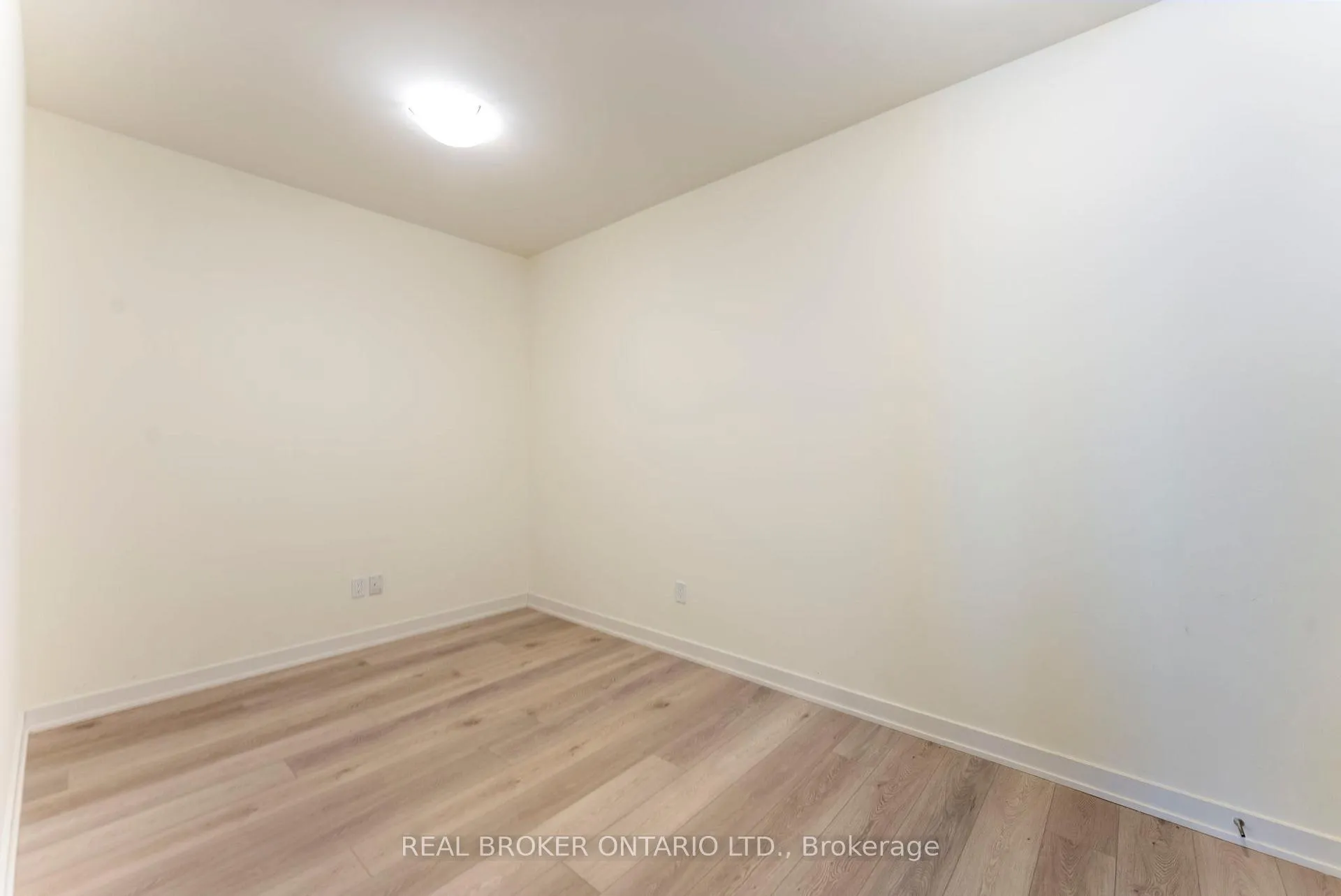 Photo 23 of Unit 1306, 385 Winston Road, Grimsby, Grimsby Beach — HOMEH