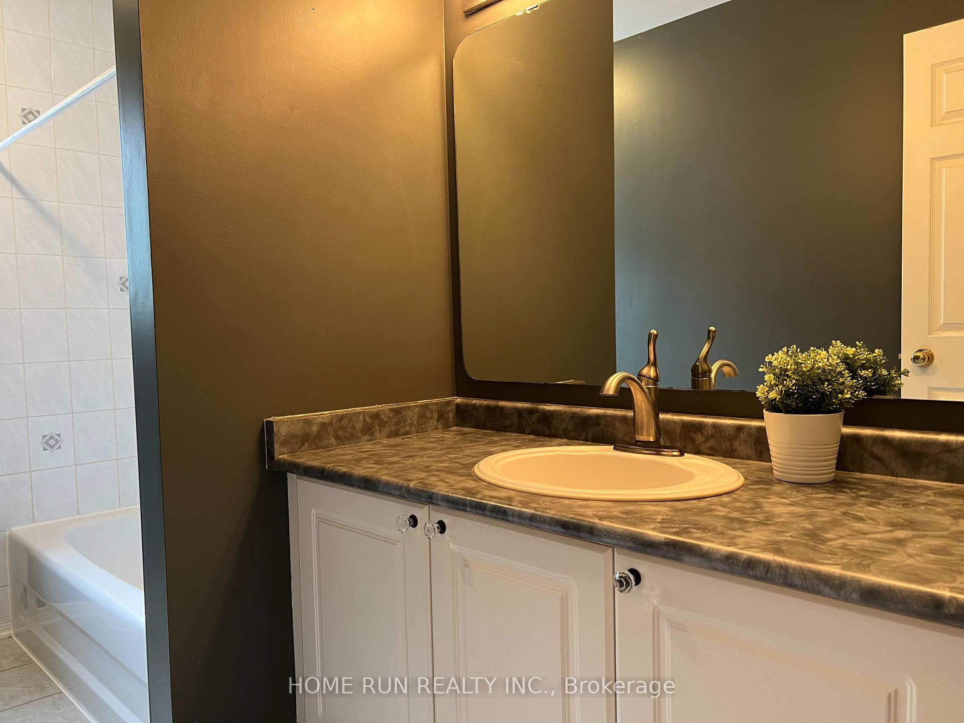 Photo 7 of 149 Hemlo Crescent, Ottawa, Kanata - Kanata Lakes/Heritage Hills — HOMEH