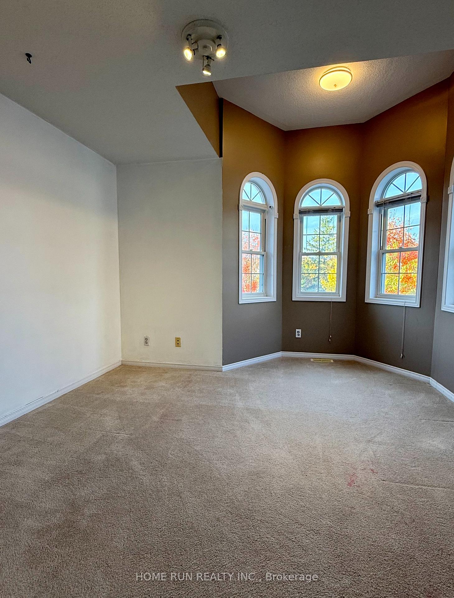 Photo 9 of 149 Hemlo Crescent, Ottawa, Kanata - Kanata Lakes/Heritage Hills — HOMEH