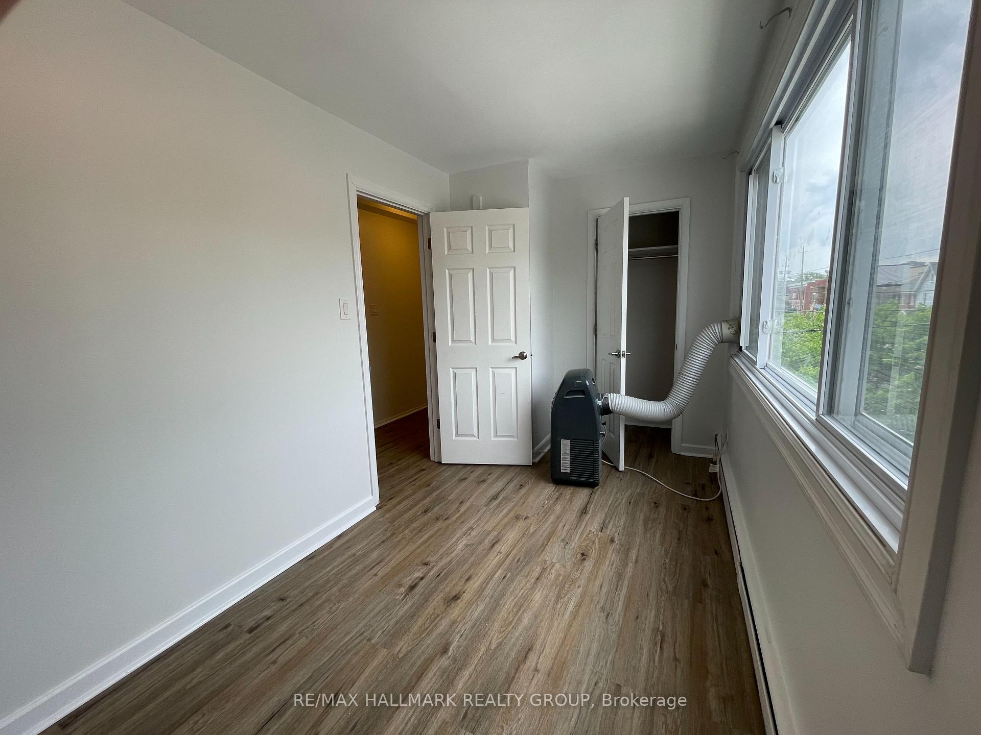 Photo 5 of Unit 3, 296 St Patrick Street, Ottawa, Lower Town/Byward Market — HOMEH