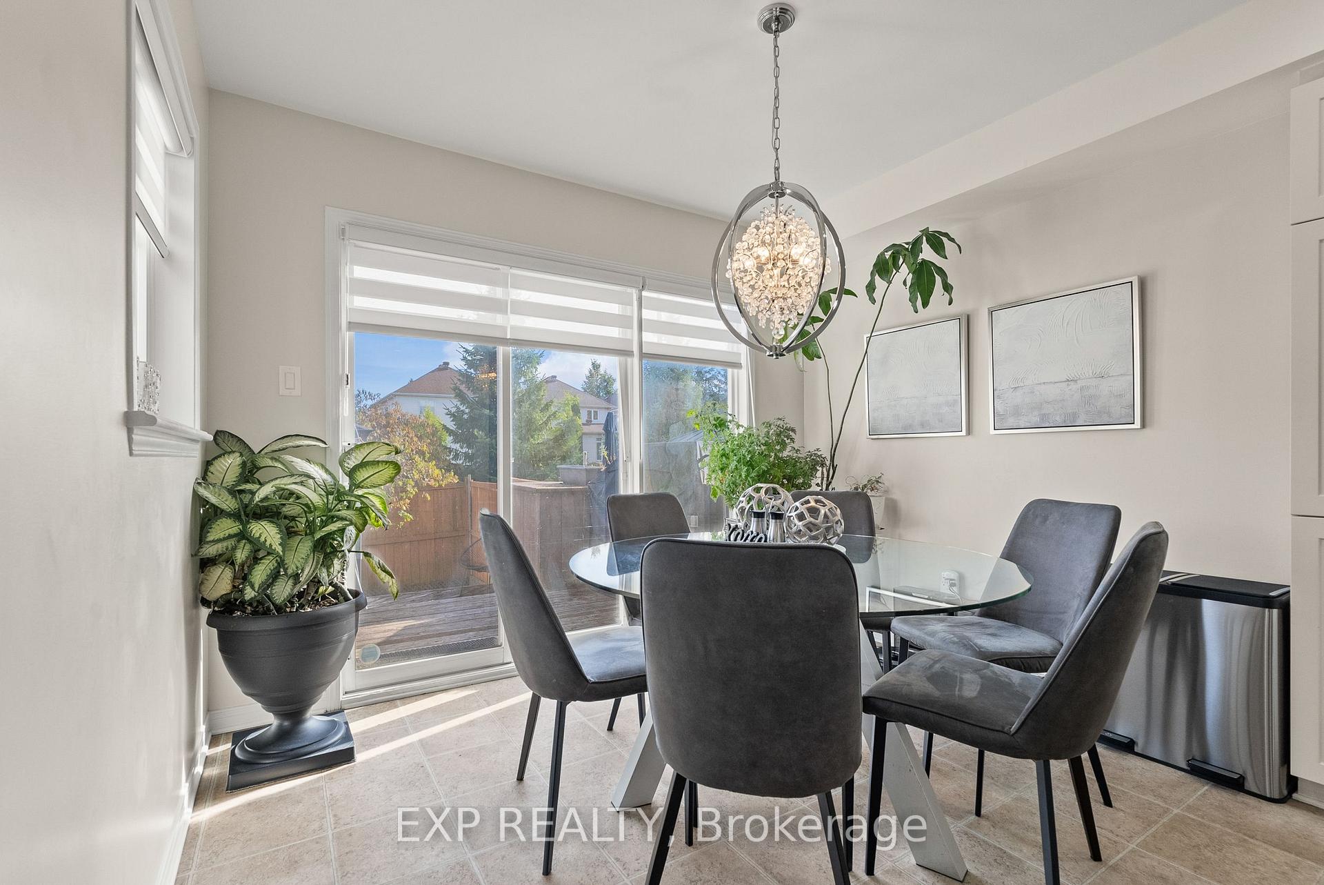 Photo 14 of 229 Duntroon Circle, Ottawa, Hunt Club Park/Greenboro — HOMEH