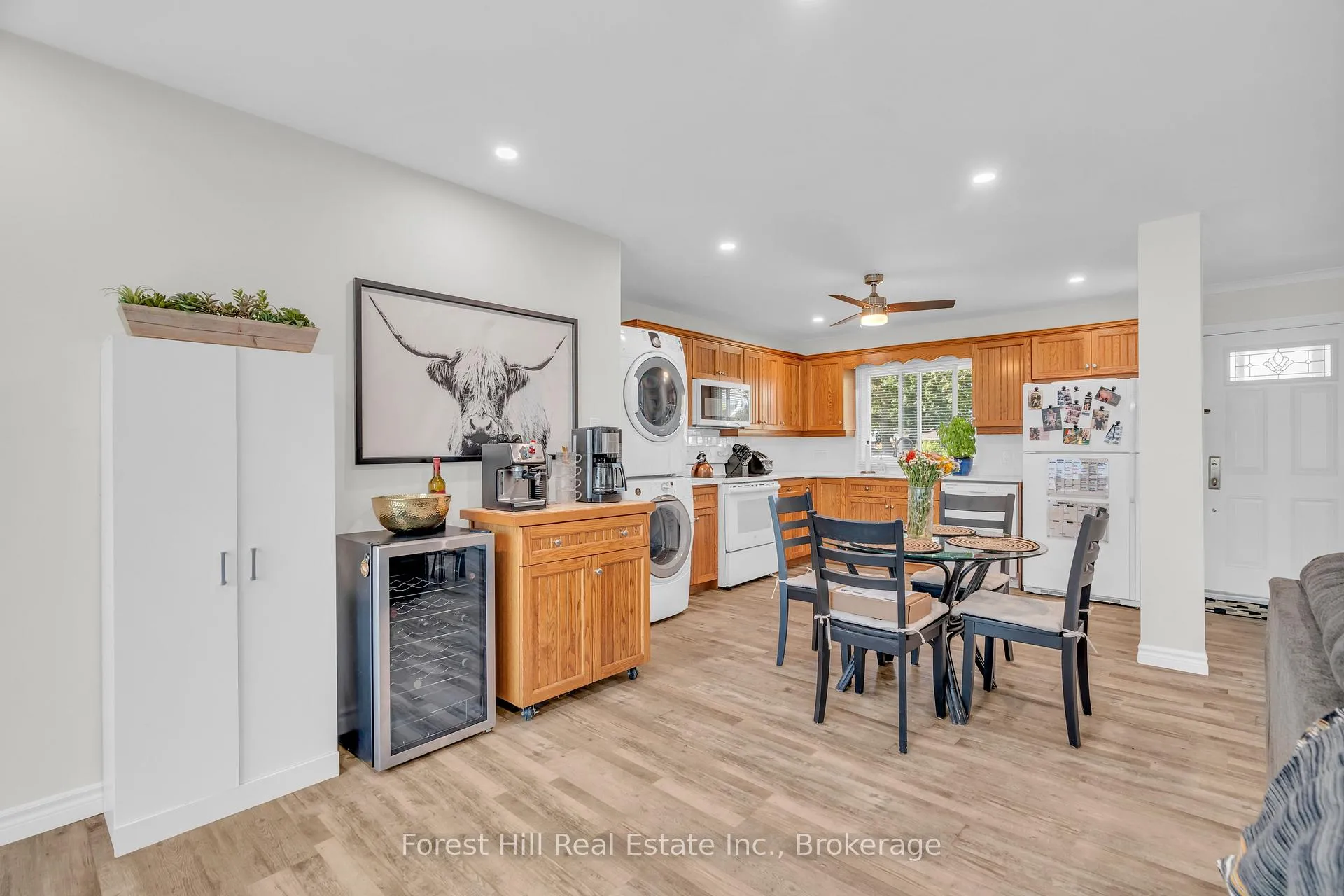 Photo 16 of 110 Stonybrook Drive, Kitchener — HOMEH