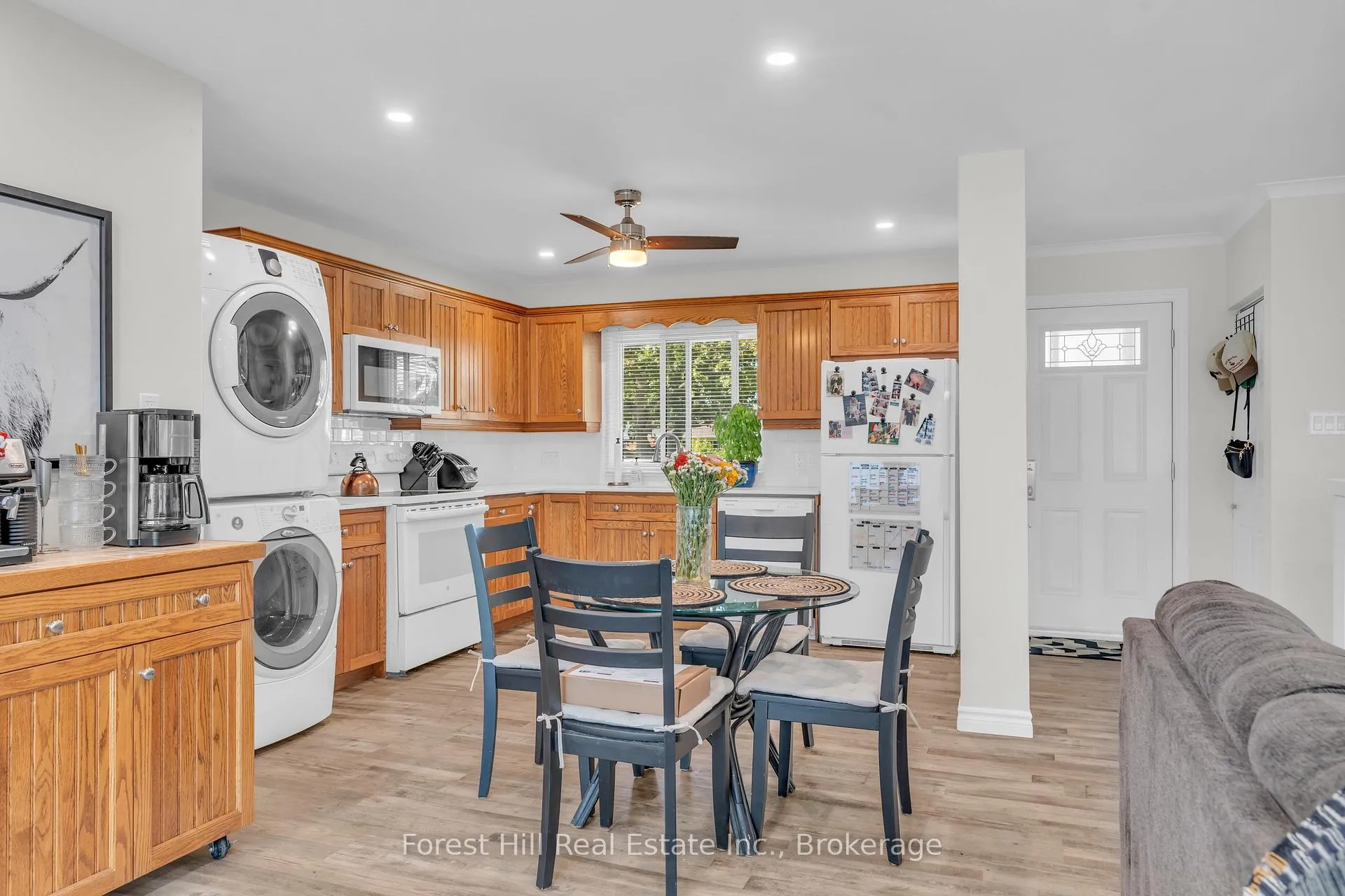 Photo 17 of 110 Stonybrook Drive, Kitchener — HOMEH