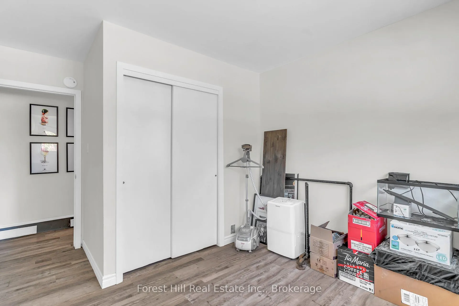 Photo 22 of 110 Stonybrook Drive, Kitchener — HOMEH