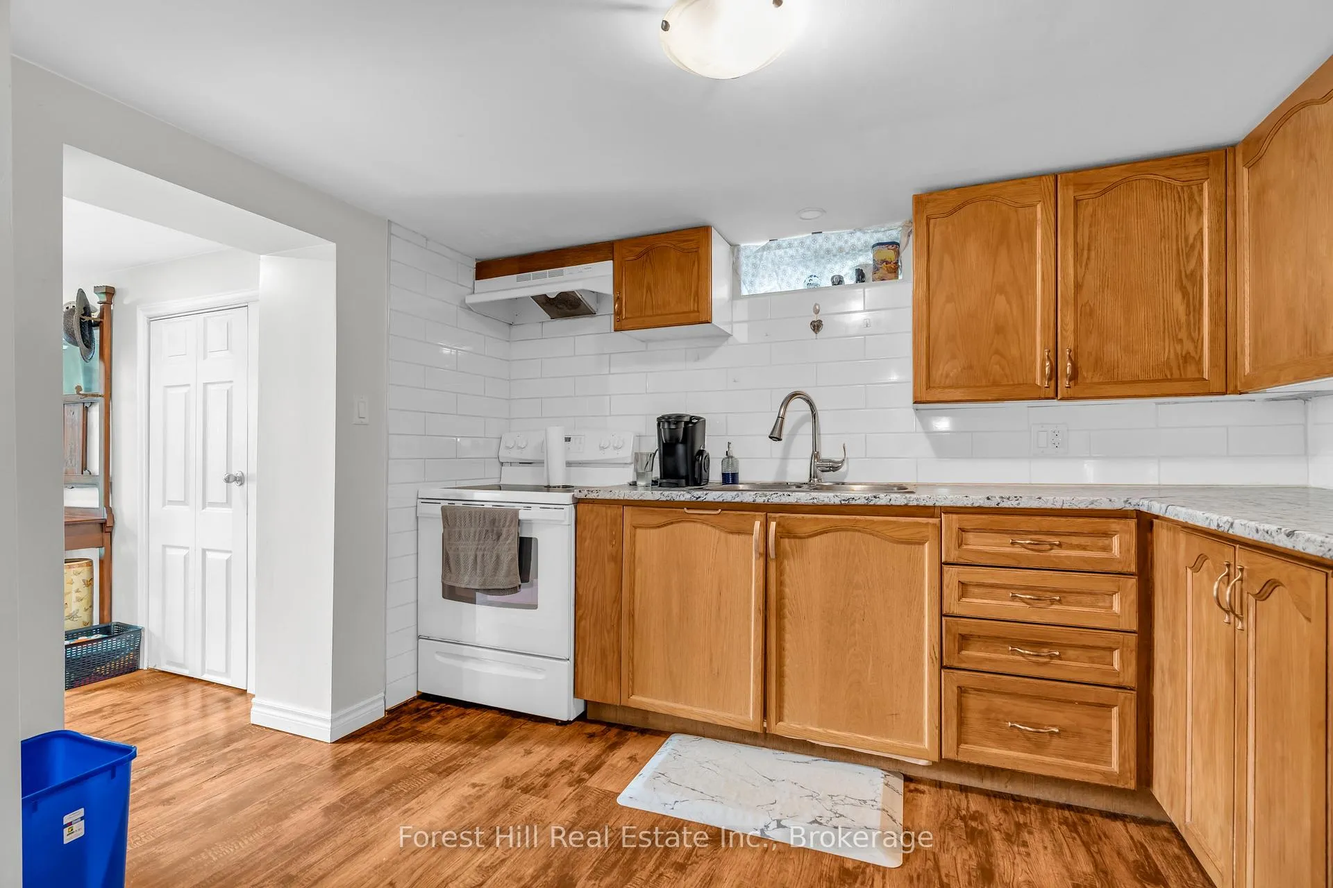 Photo 35 of 110 Stonybrook Drive, Kitchener — HOMEH