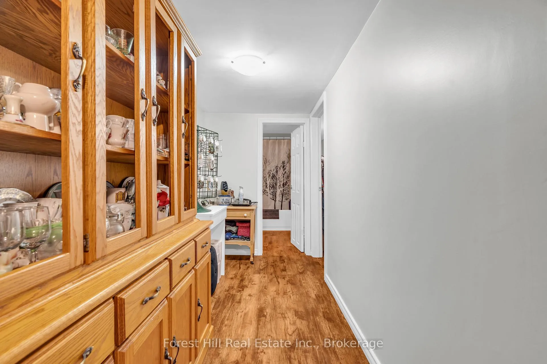 Photo 36 of 110 Stonybrook Drive, Kitchener — HOMEH