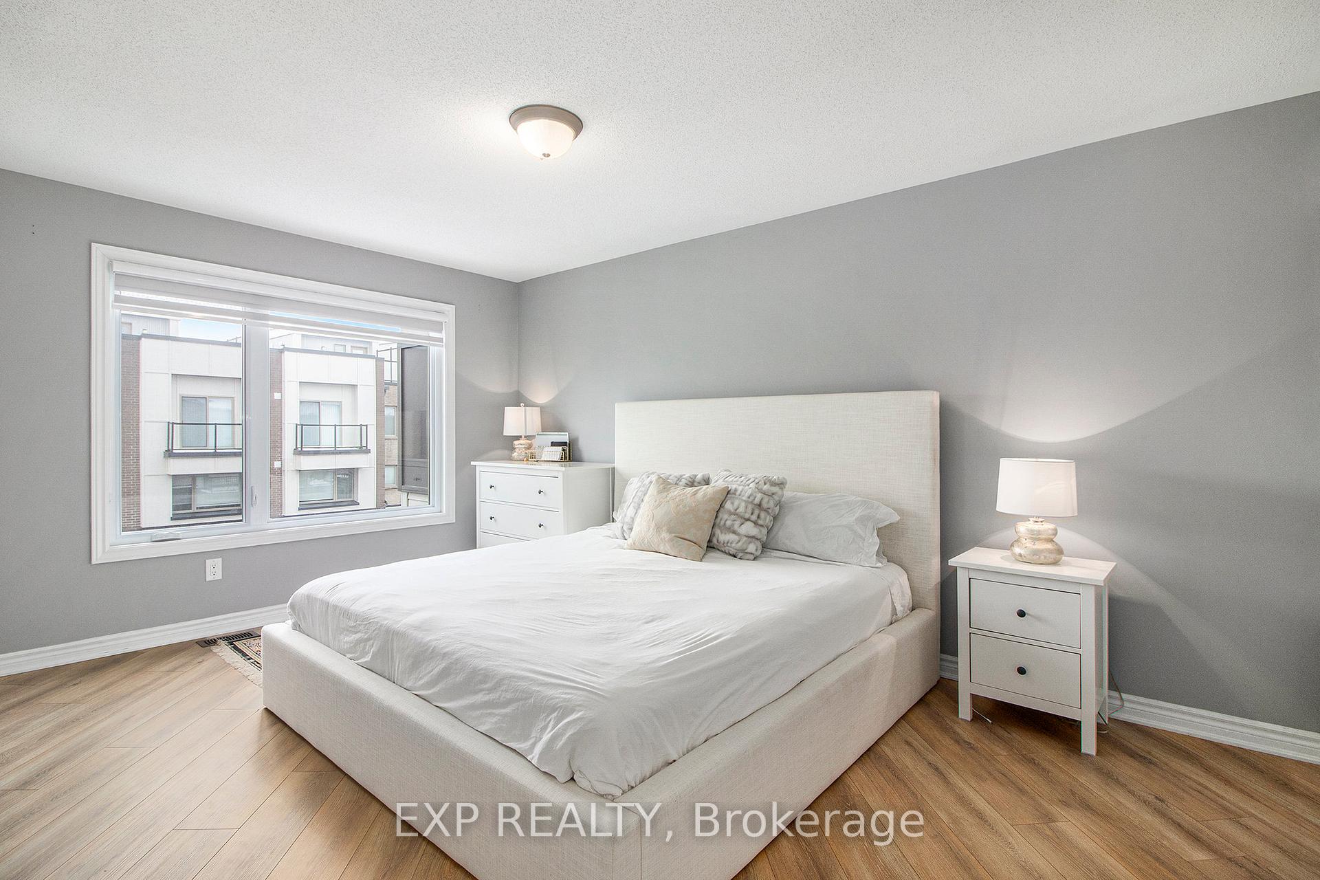 Photo 14 of 817 Kiniw Private, Ottawa, CFB Rockcliffe and Area — HOMEH