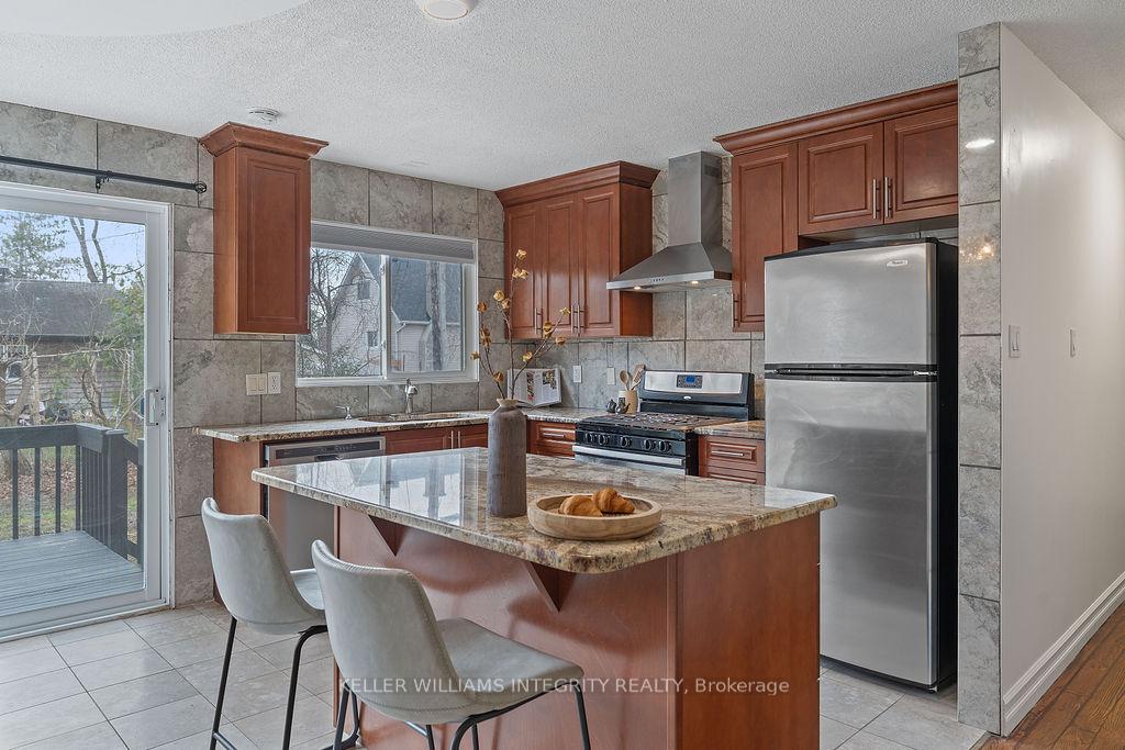Photo 7 of 62 Chippewa Avenue, Ottawa, Meadowlands/St. Claire Gardens — HOMEH