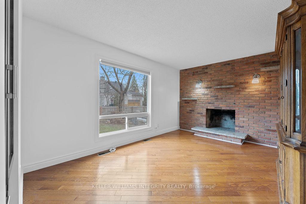 Photo 15 of 62 Chippewa Avenue, Ottawa, Meadowlands/St. Claire Gardens — HOMEH