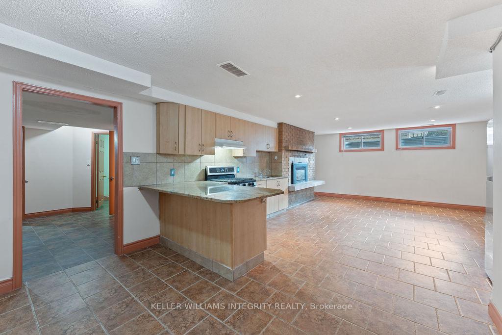 Photo 33 of 62 Chippewa Avenue, Ottawa, Meadowlands/St. Claire Gardens — HOMEH