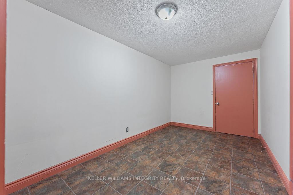 Photo 39 of 62 Chippewa Avenue, Ottawa, Meadowlands/St. Claire Gardens — HOMEH