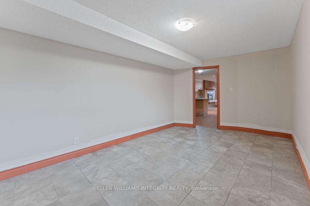 Photo 41 of 62 Chippewa Avenue, Ottawa, Meadowlands/St. Claire Gardens — HOMEH