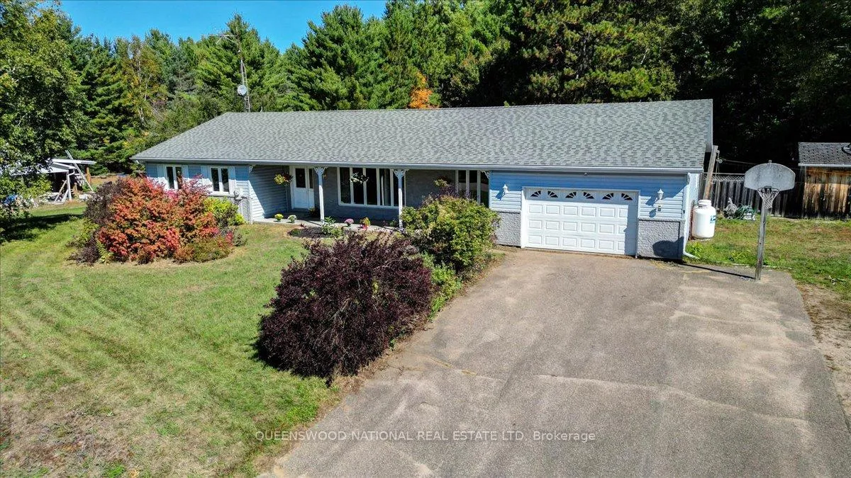 Photo 5 of 11876 Opeongo Road, Madawaska Valley, Madawaska Valley — HOMEH