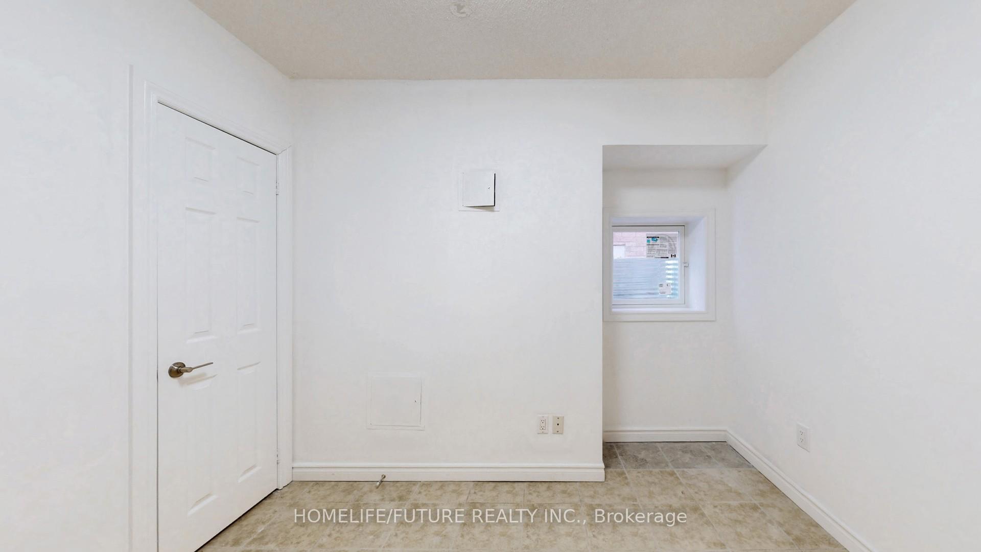 Photo 11 of Unit Bsmt Unit 2, 75 Silver Rose Crescent, Markham, Cachet — HOMEH