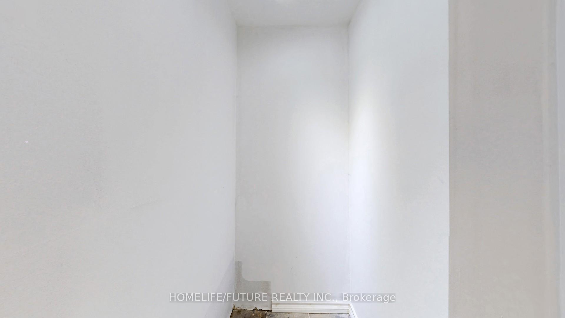 Photo 12 of Unit Bsmt Unit 2, 75 Silver Rose Crescent, Markham, Cachet — HOMEH