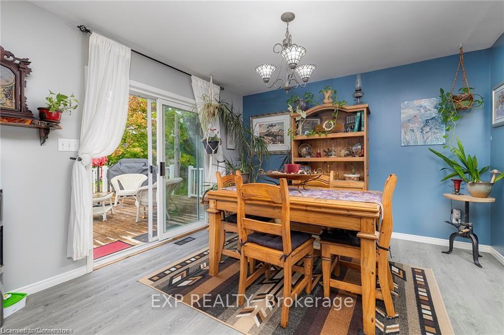 Photo 4 of 1020 Main Street, Howick — HOMEH