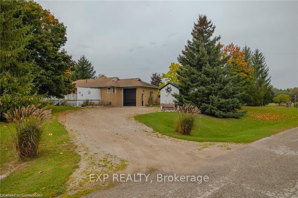 Photo 21 of 1020 Main Street, Howick — HOMEH