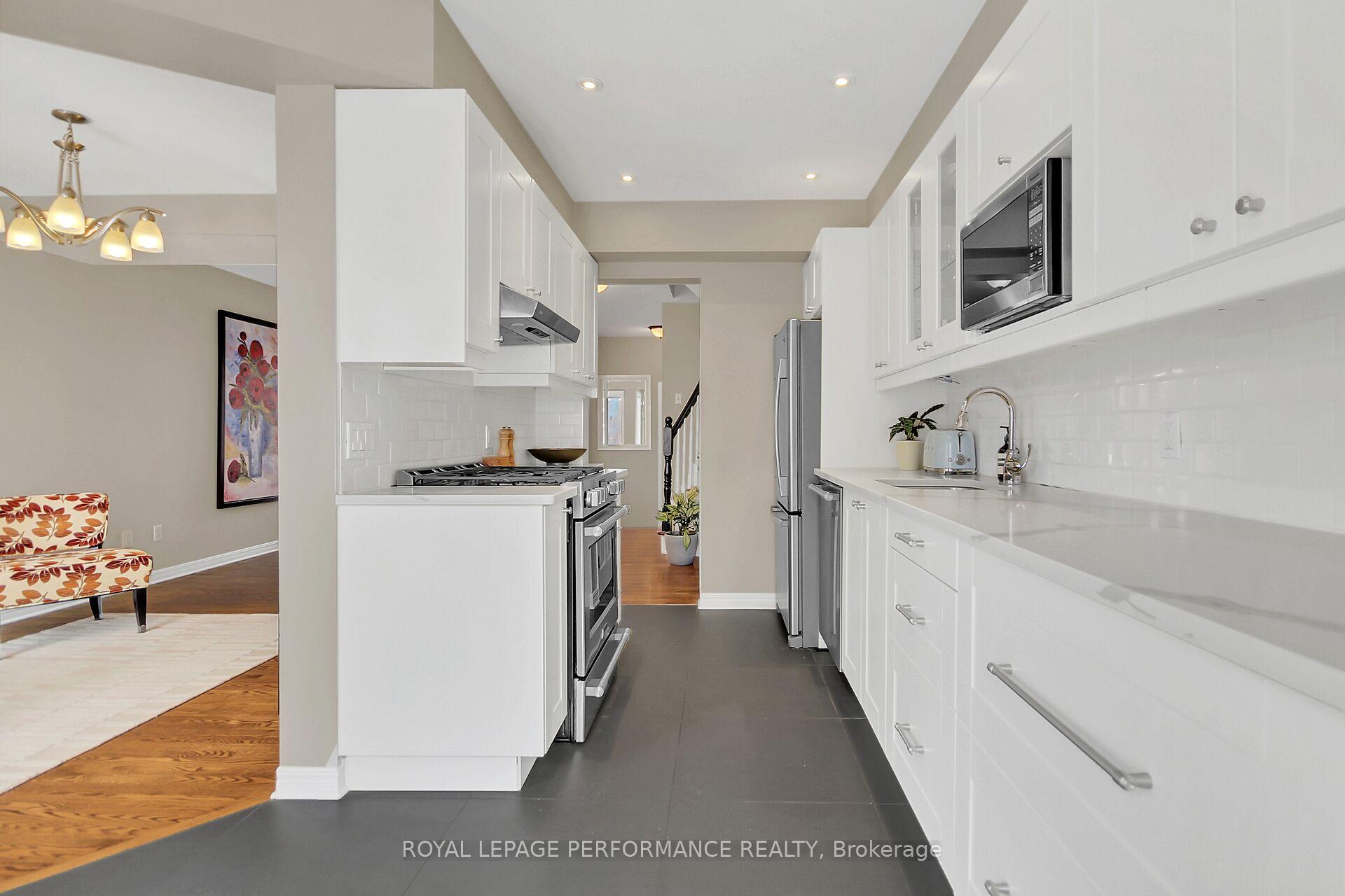Photo 4 of 3716 Rivergate Way, Ottawa, Quinterra — HOMEH