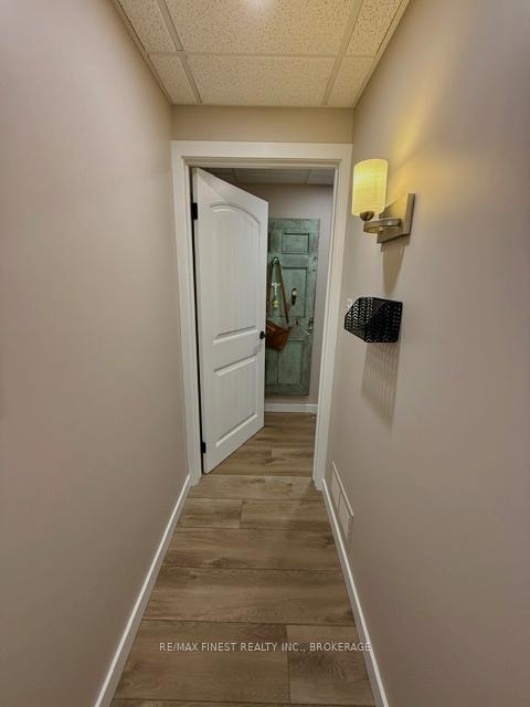 Photo 6 of Unit B, 1534 Crimson Crescent, Kingston, City Northwest — HOMEH