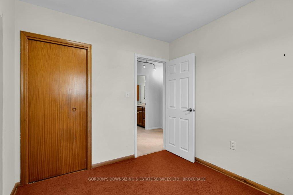 Photo 22 of 59 Oxford Crescent, Loyalist, Amherstview — HOMEH