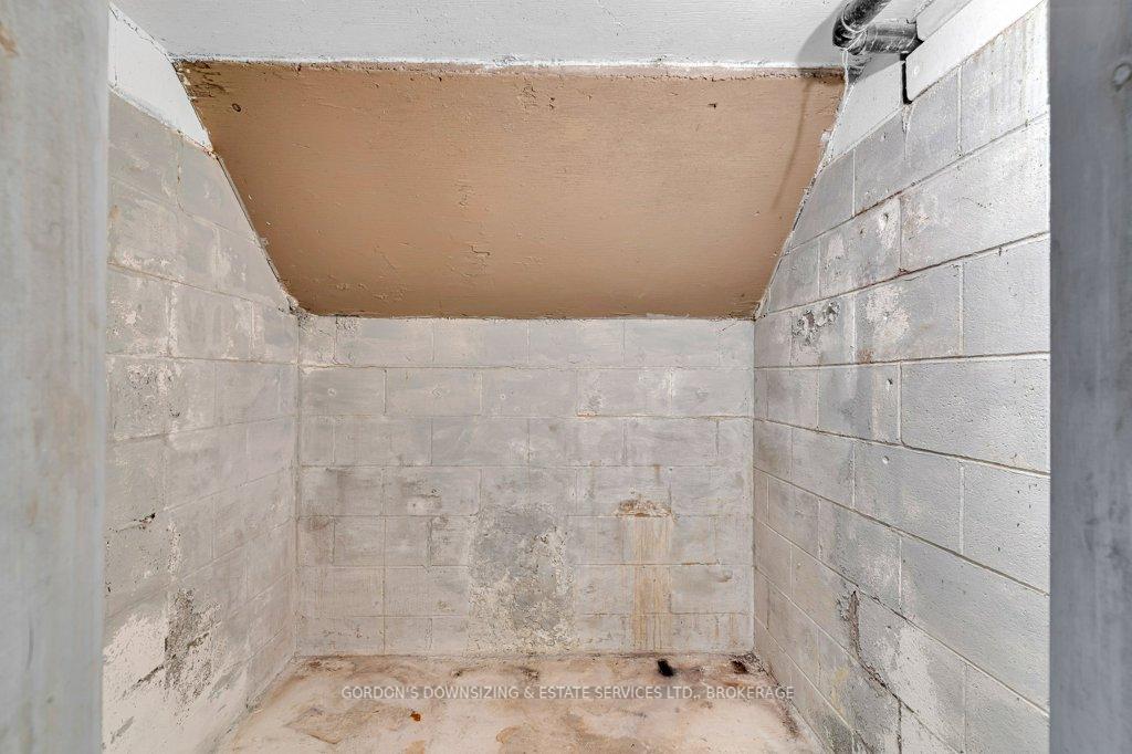 Photo 41 of 59 Oxford Crescent, Loyalist, Amherstview — HOMEH
