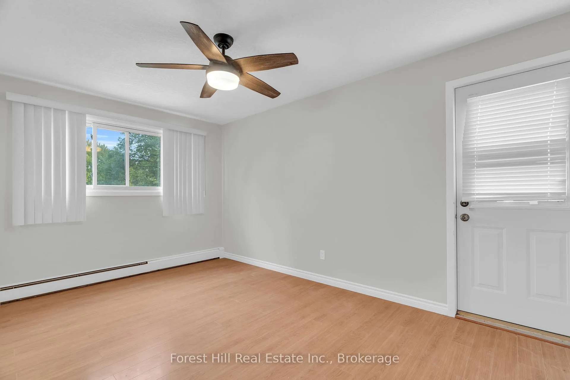 Photo 22 of 35 Shaftsbury Drive, Kitchener — HOMEH