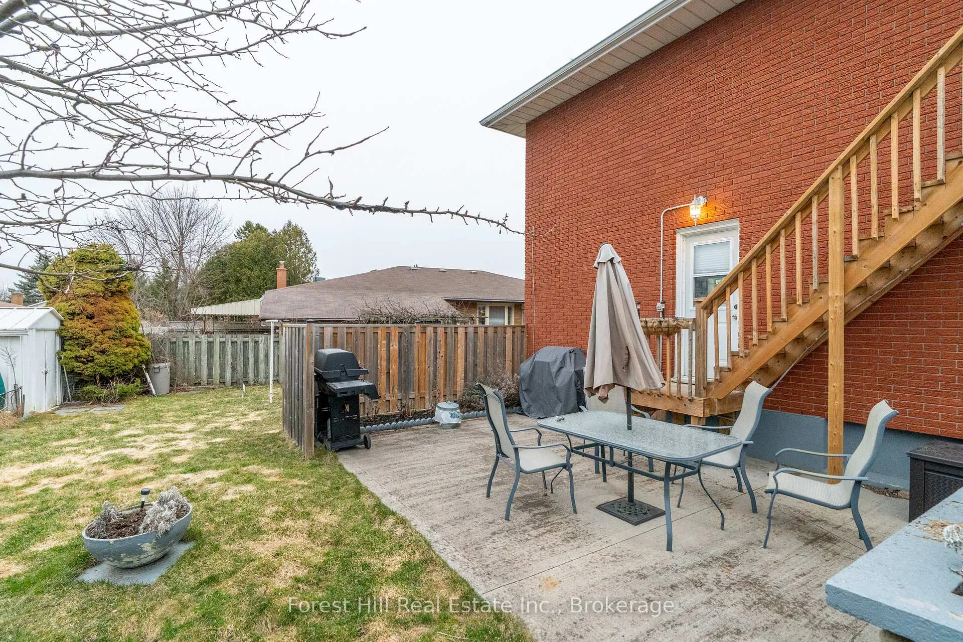 Photo 32 of 35 Shaftsbury Drive, Kitchener — HOMEH