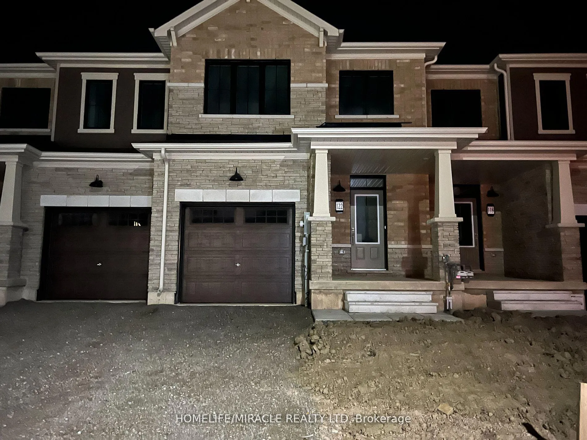 Photo 1 of 122 Varsity Drive, Welland, Dain City — HOMEH