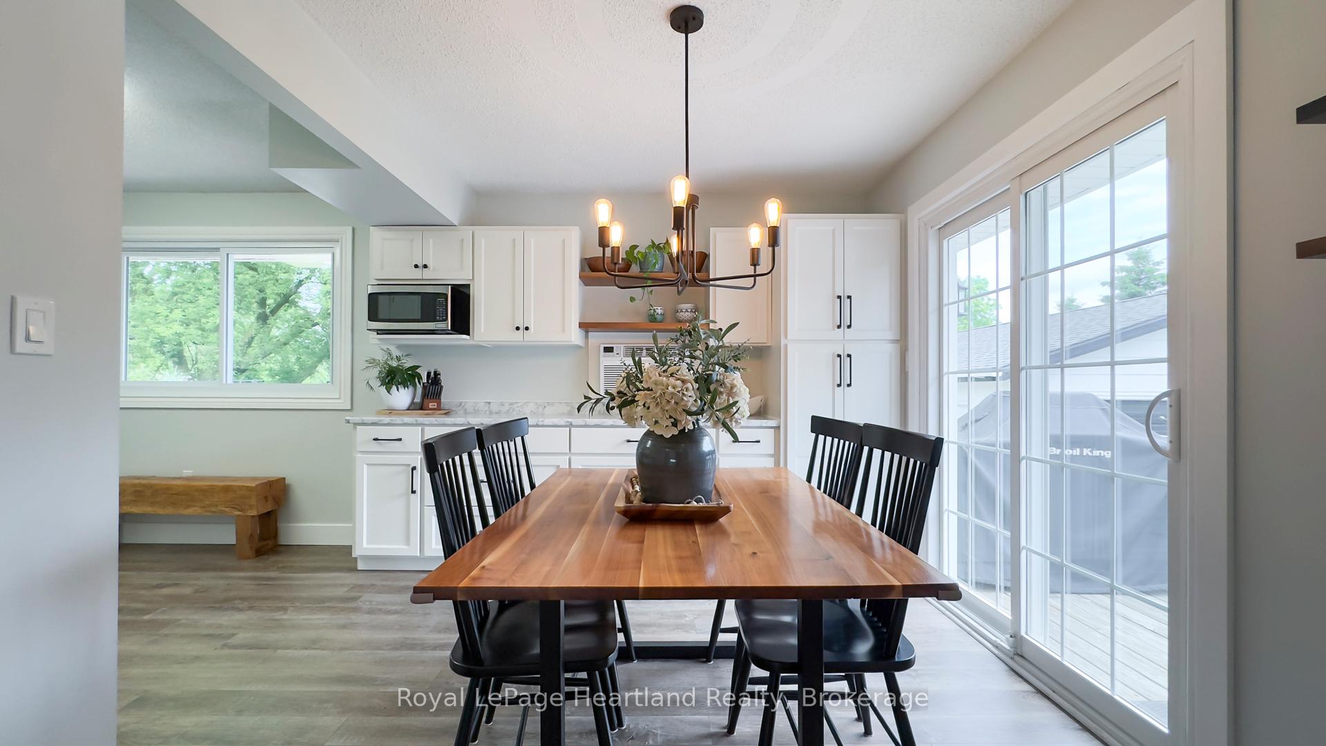 Photo 8 of 31 North Street, Huron East, Egmondville — HOMEH