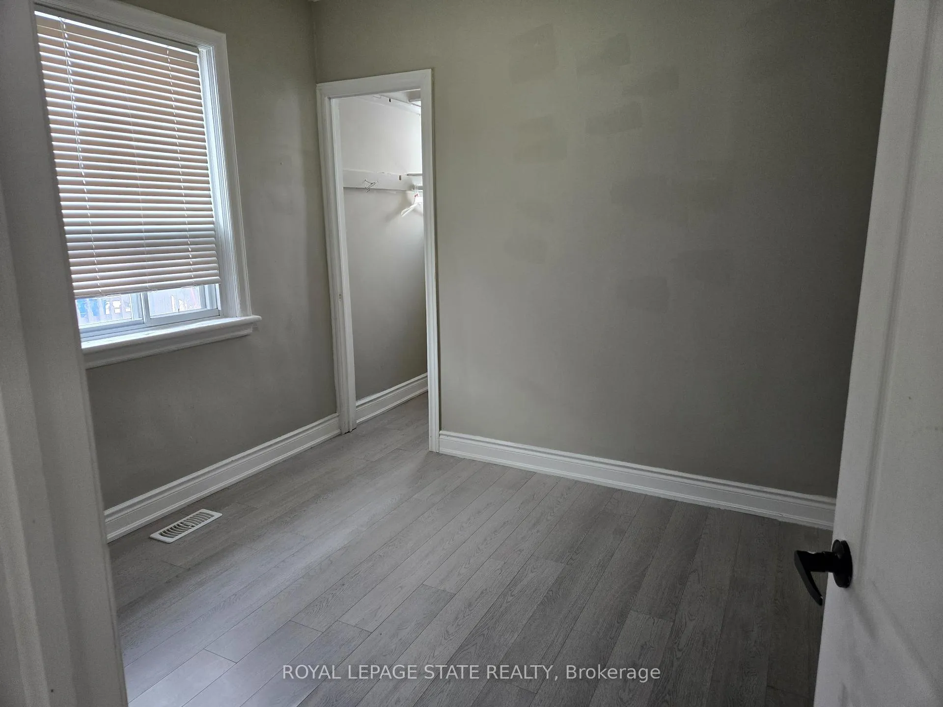 Photo 15 of 91 Barons Avenue S, Hamilton, Bartonville — HOMEH