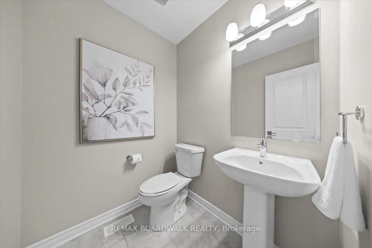 Photo 4 of 60 Malachigan Crescent, Ottawa, Avalon West — HOMEH